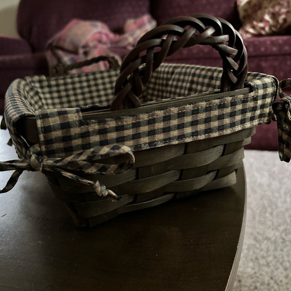 ❗️SOLD ❗️Longaberger Basket 🧺 - Picture 5 of 7
